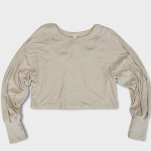 Size 2 - Lululemon LA Relaxed Crop Puff Long Sleeve